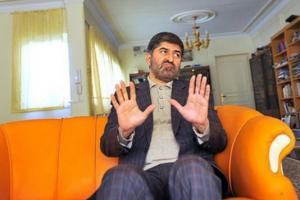 این نماینده خانه ملت را تخریب میکند!